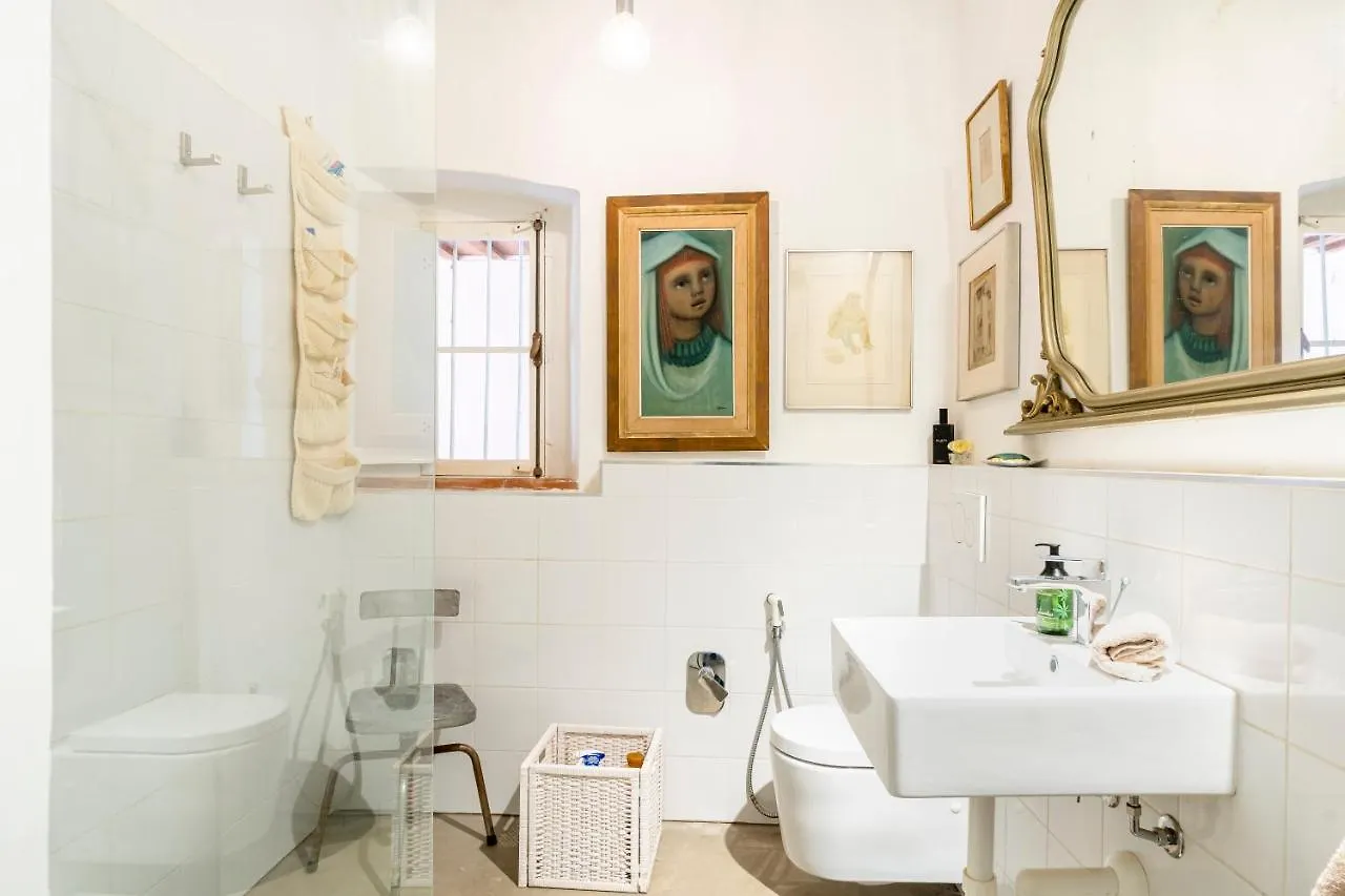 Country House With Garden&Private Parking! Apartment Livorno
