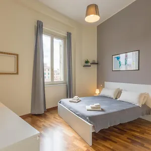  Apartment Near The Port-elegante Con Vista Sui Canali